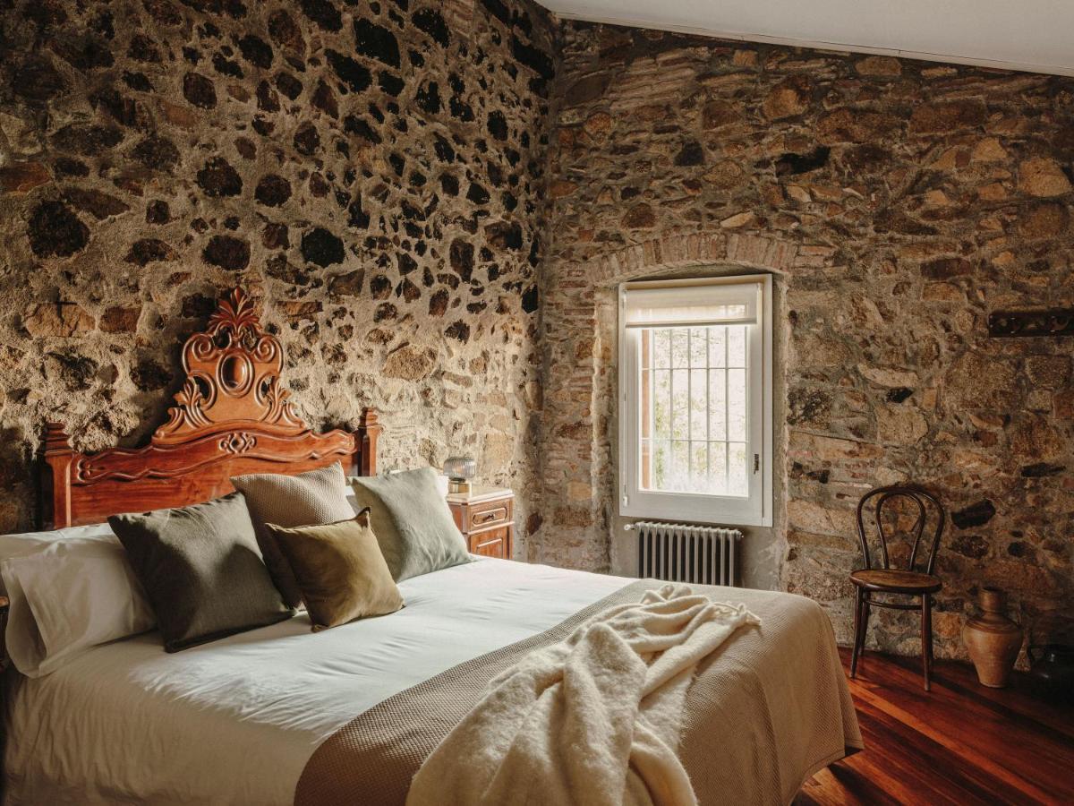 Paratgea Couette-café 3*